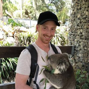 Meet your Posher, Cameron